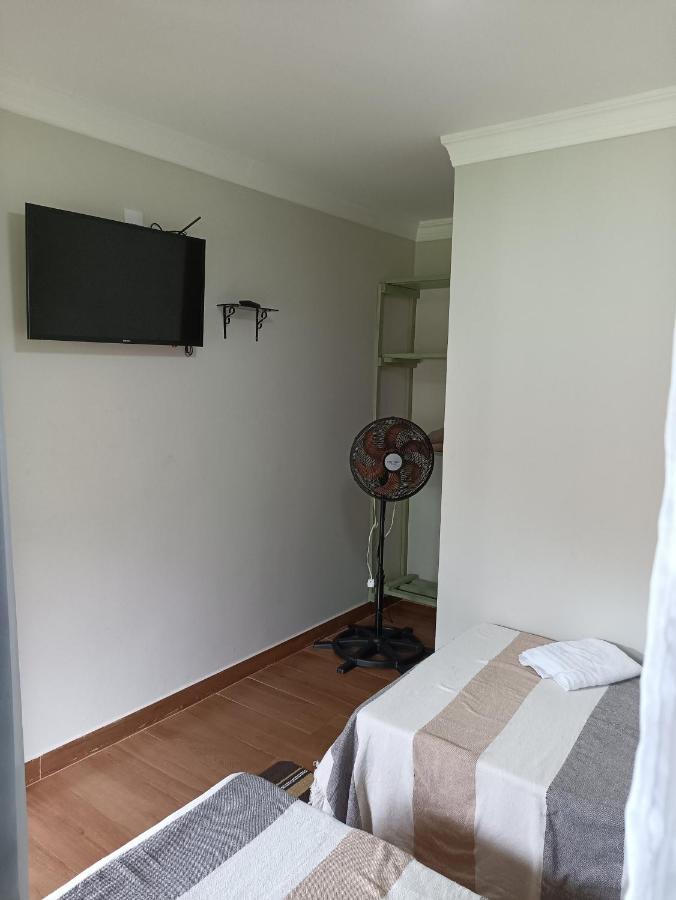 Alpha Hospedaria & Hostel Londrina Ngoại thất bức ảnh
