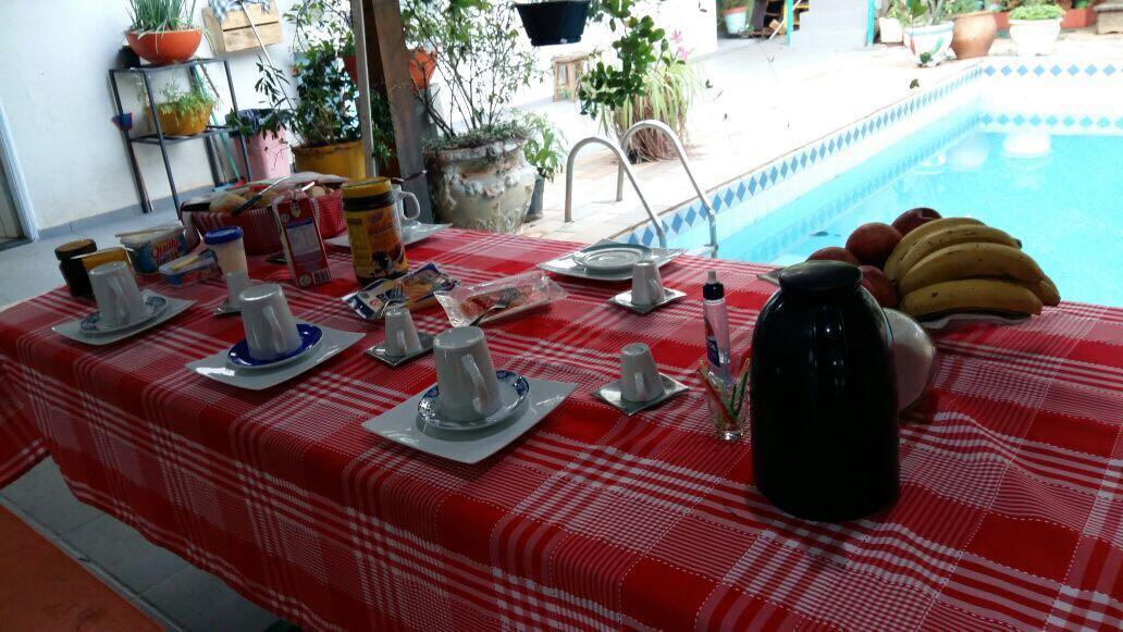 Alpha Hospedaria & Hostel Londrina Ngoại thất bức ảnh